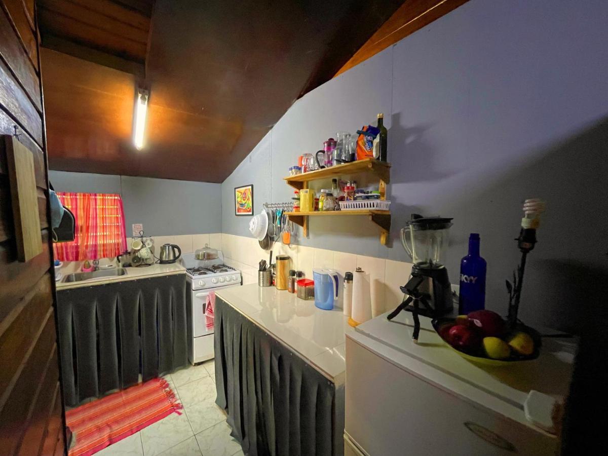 Judy House Cottages And Rooms Negril Eksteriør billede