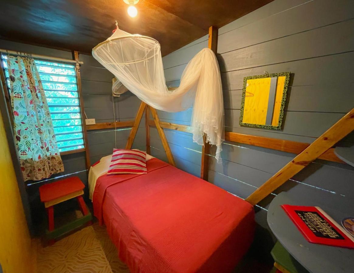Judy House Cottages And Rooms Negril Værelse billede