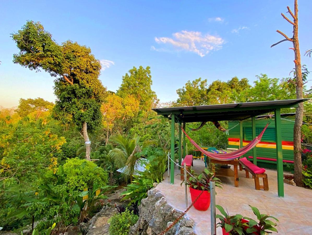 Judy House Cottages And Rooms Negril Eksteriør billede