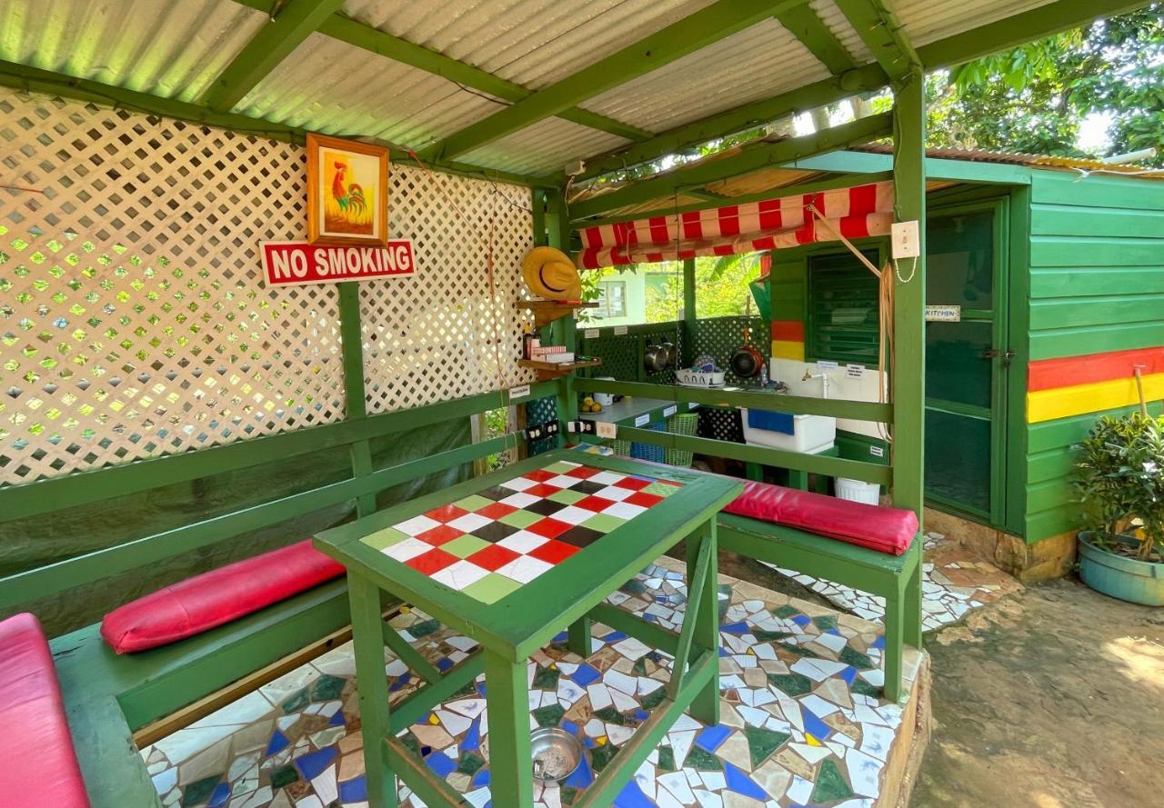 Judy House Cottages And Rooms Negril Eksteriør billede