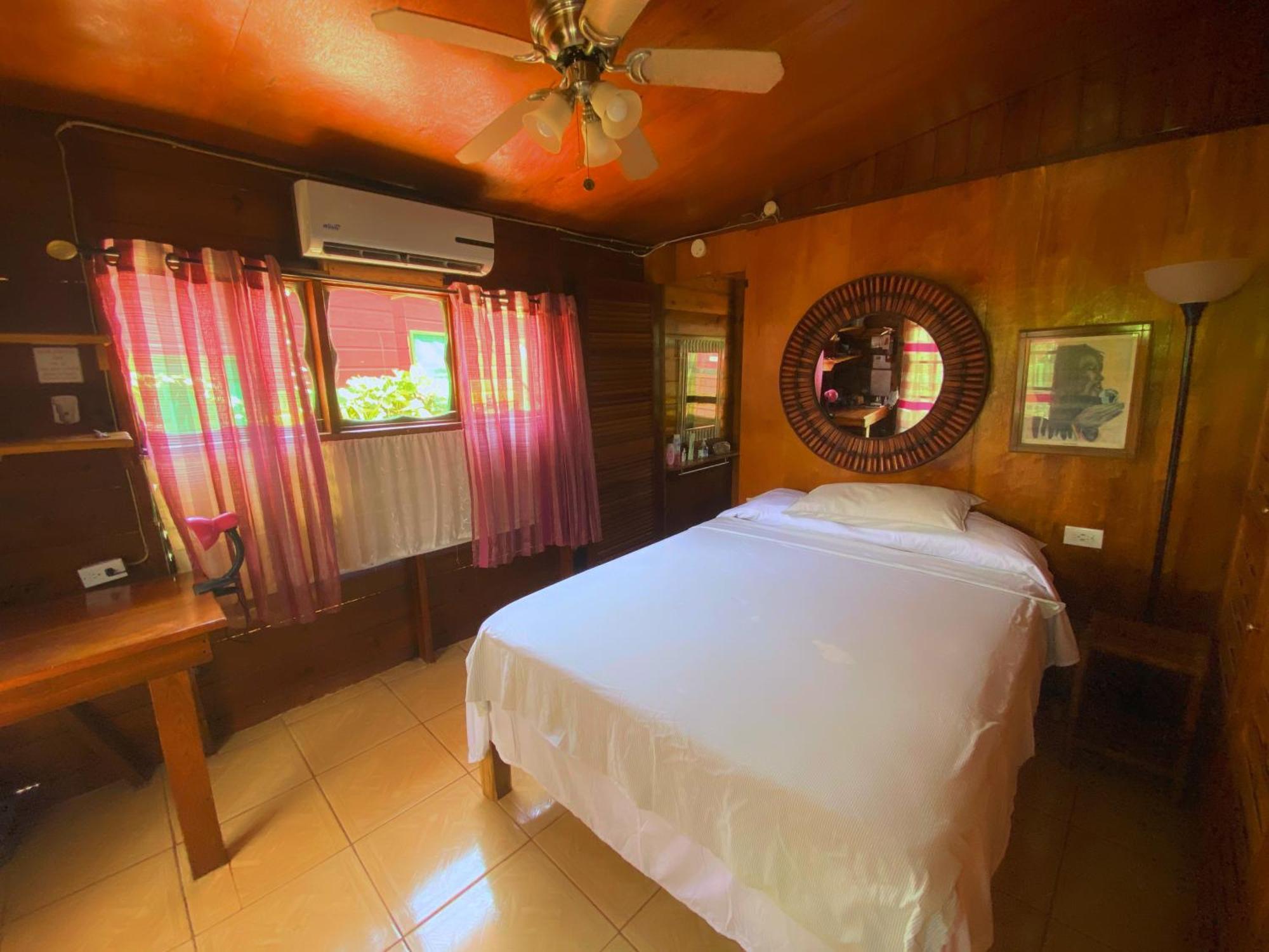 Judy House Cottages And Rooms Negril Værelse billede