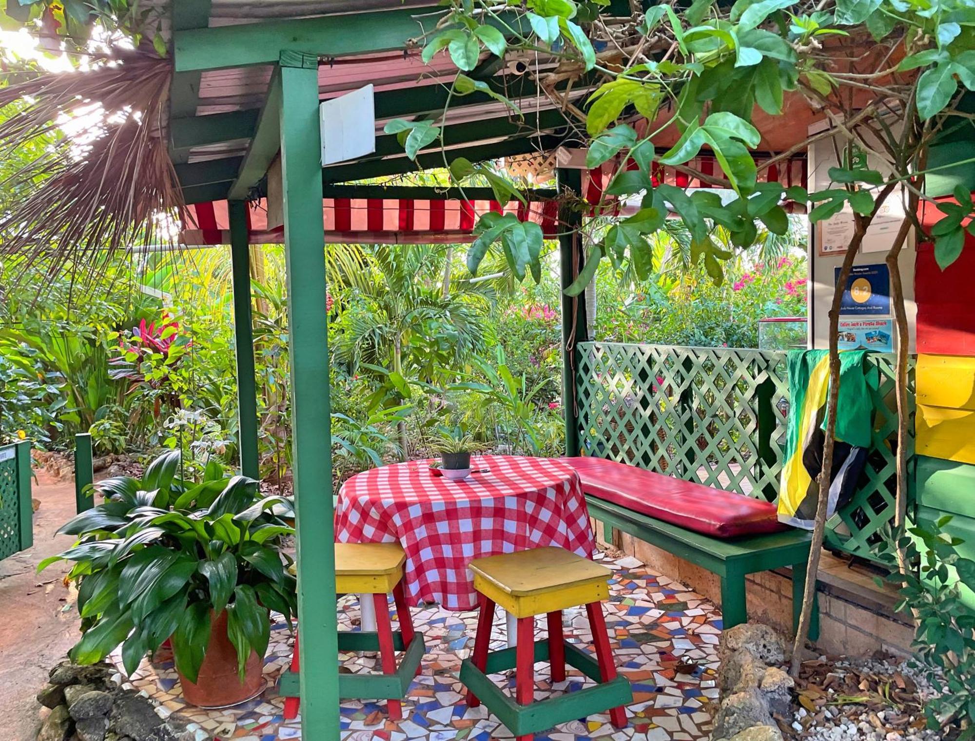 Judy House Cottages And Rooms Negril Værelse billede