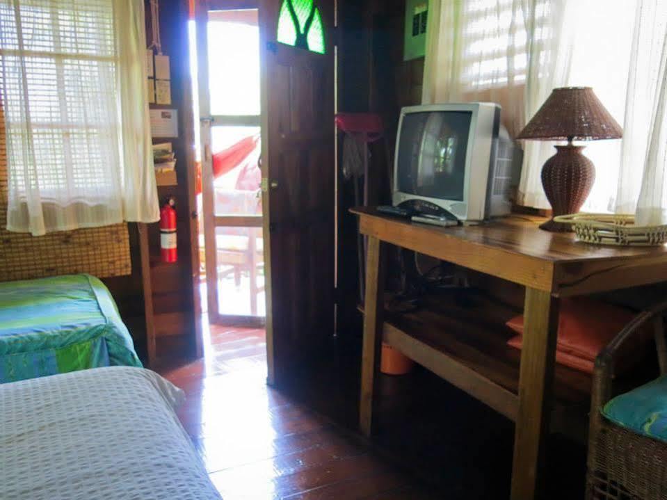 Judy House Cottages And Rooms Negril Eksteriør billede